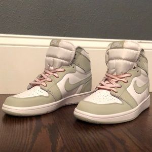 Nike Air Jordan 1 High OG Seafoam *not authentic*